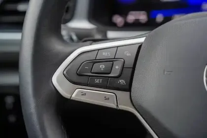 Photo 22 Volkswagen T-roc  1.5 TSI EVO2 150 Start/Stop DSG7