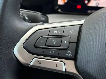 Photo 47 Volkswagen Golf  1.5 TSI EVO2 116 BVM6