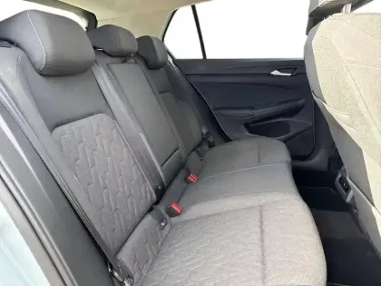 Photo 9 Volkswagen Golf  1.5 TSI EVO2 116 BVM6