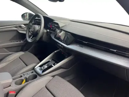 Photo 8 Audi A3  Sportback 35 TFSI Mild Hybrid 150 S tronic 7