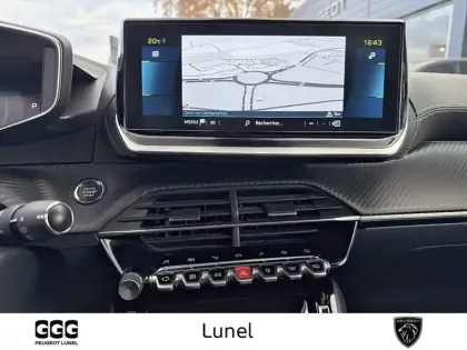 Photo 15 Peugeot 208  Electrique 50 kWh 136ch