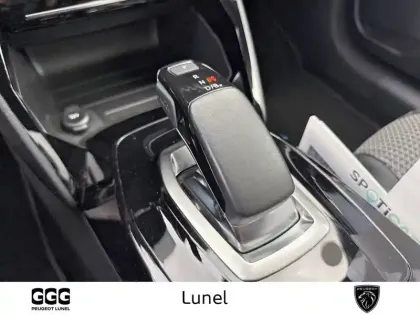 Photo 20 Peugeot 208  Electrique 50 kWh 136ch