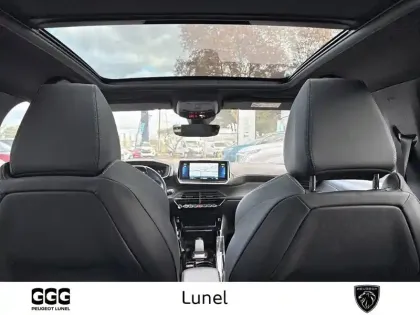 Photo 11 Peugeot 208  Electrique 50 kWh 136ch