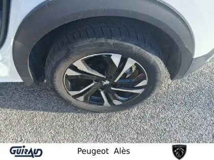 Photo 10 Peugeot 2008  PureTech 100 S&S BVM6
