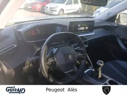 Photo 7 Peugeot 2008  PureTech 100 S&S BVM6