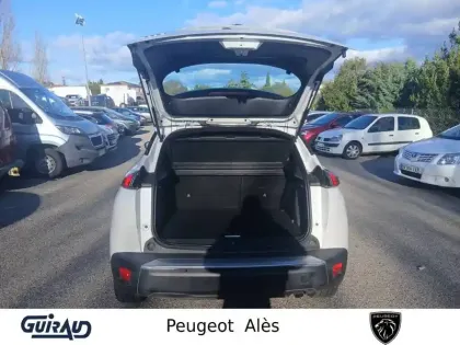 Photo 5 Peugeot 2008  PureTech 100 S&S BVM6