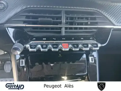 Photo 16 Peugeot 2008  PureTech 100 S&S BVM6