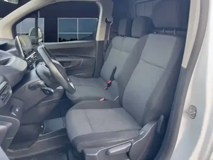 Photo 13 Peugeot Partner  FOURGON XL 950 KG BLUEHDI 100 S&S BVM6