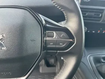 Photo 23 Peugeot Partner  FOURGON XL 950 KG BLUEHDI 100 S&S BVM6