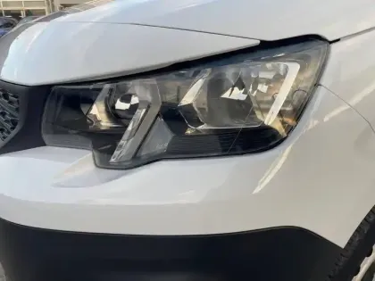 Photo 36 Peugeot Partner  FOURGON XL 950 KG BLUEHDI 100 S&S BVM6