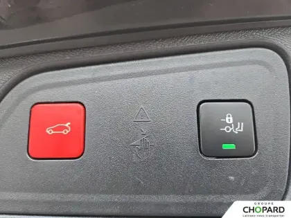 Photo 23 Peugeot 3008  Hybrid 225 e-EAT8