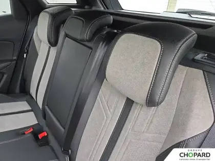 Photo 18 Peugeot 3008  Hybrid 225 e-EAT8