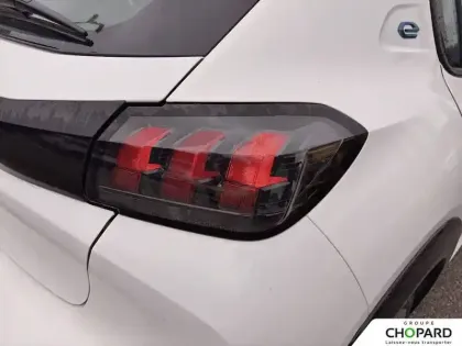 Photo 86 Peugeot 208  Electrique 50 kWh 136ch