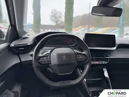 Photo 33 Peugeot 208  Electrique 50 kWh 136ch