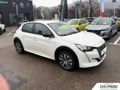 Photo 91 Peugeot 208  Electrique 50 kWh 136ch