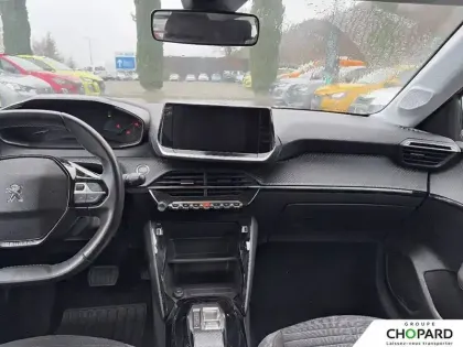 Photo 11 Peugeot 208  Electrique 50 kWh 136ch