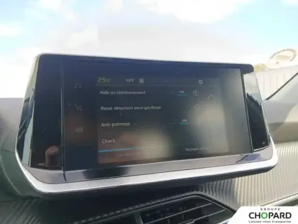 Photo 12 Peugeot 208  Electrique 50 kWh 136ch