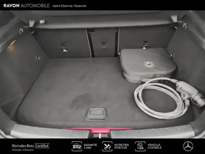 Photo 12 Mercedes Classe A  250 e 8G-DCT