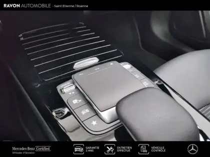 Photo 17 Mercedes Classe A  250 e 8G-DCT