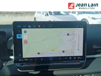 Photo 14 Volkswagen T-roc  1.5 eTSI EVO2 Hybrid 150 ch DSG7