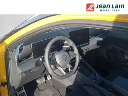 Photo 10 Volkswagen T-roc  1.5 eTSI EVO2 Hybrid 150 ch DSG7