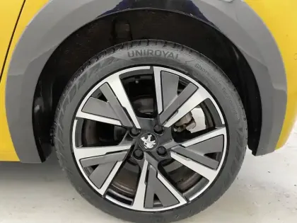 Photo 15 Peugeot 208  PureTech 100 S&S BVM6