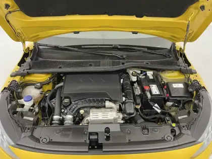 Photo 20 Peugeot 208  PureTech 100 S&S BVM6