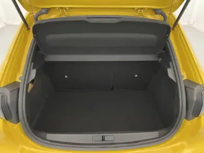 Photo 12 Peugeot 208  PureTech 100 S&S BVM6