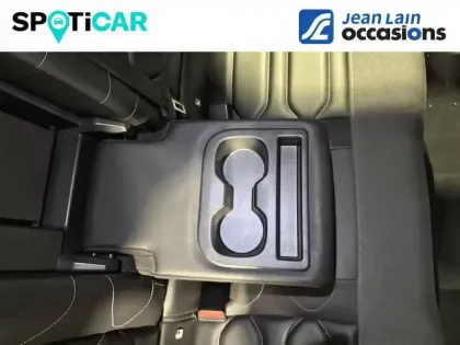 Photo 28 Citroën C4 e- 136 ch Automatique