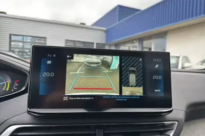 Photo 22 Peugeot 3008  Hybrid 136 e-DCS6