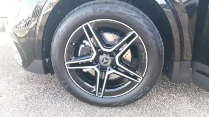 Photo 13 Mercedes GLA  200 d 8G-DCT