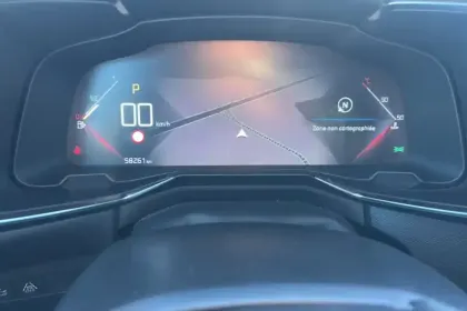 Photo 15 DS Ds 7 DS7 Crossback PureTech 180 EAT8