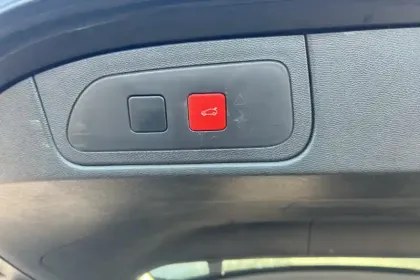 Photo 9 DS Ds 7 DS7 Crossback PureTech 180 EAT8