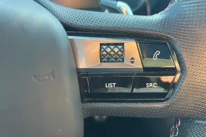 Photo 17 DS Ds 7 DS7 Crossback PureTech 180 EAT8