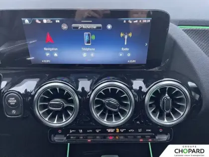 Photo 13 Mercedes GLA  200 d 8G-DCT