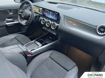 Photo 86 Mercedes GLA  200 d 8G-DCT