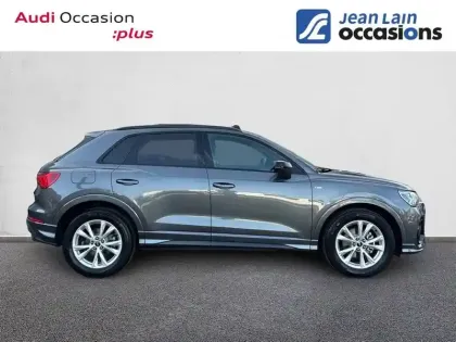 Photo 24 Audi Q3  35 TFSI 150 ch S tronic 7