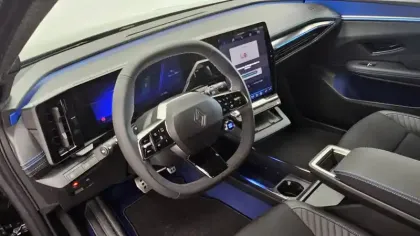 Photo 39 Renault Scenic  E-Tech electrique 220 ch grande autonomie