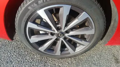 Photo 11 Renault Megane Mégane IV Berline TCe 140 FAP - 20