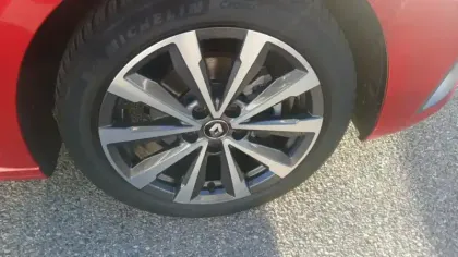 Photo 14 Renault Megane Mégane IV Berline TCe 140 FAP - 20