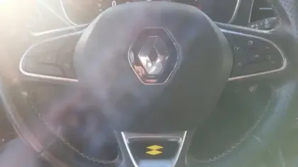 Photo 18 Renault Megane Mégane IV Berline TCe 140 FAP - 20