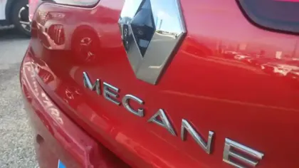 Photo 36 Renault Megane Mégane IV Berline TCe 140 FAP - 20