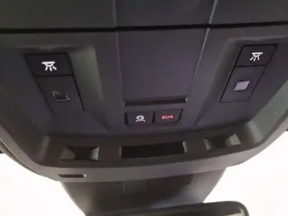 Photo 26 Peugeot 3008  Hybrid 145 e-DCS6