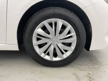 Photo 16 Peugeot 208  BLUEHDI 100 S&S BVM6