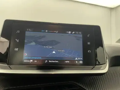 Photo 18 Peugeot 208  BLUEHDI 100 S&S BVM6