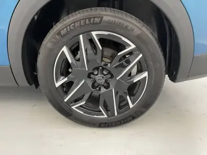 Photo 15 Peugeot 5008  Hybrid 136 e-DCS6