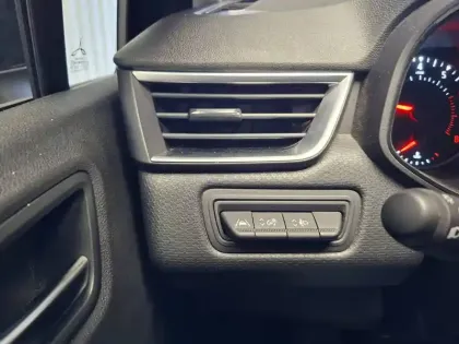 Photo 33 Renault Clio  TCe 90