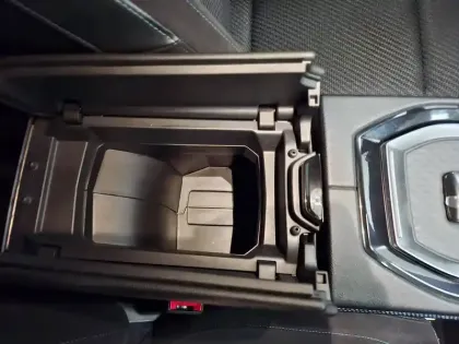 Photo 110 Renault Austral  E-Tech hybrid 200