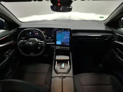 Photo 57 Renault Austral  E-Tech hybrid 200