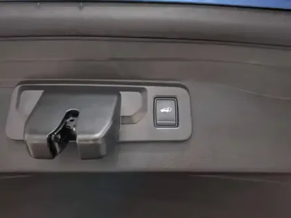 Photo 10 Renault Austral  E-Tech hybrid 200